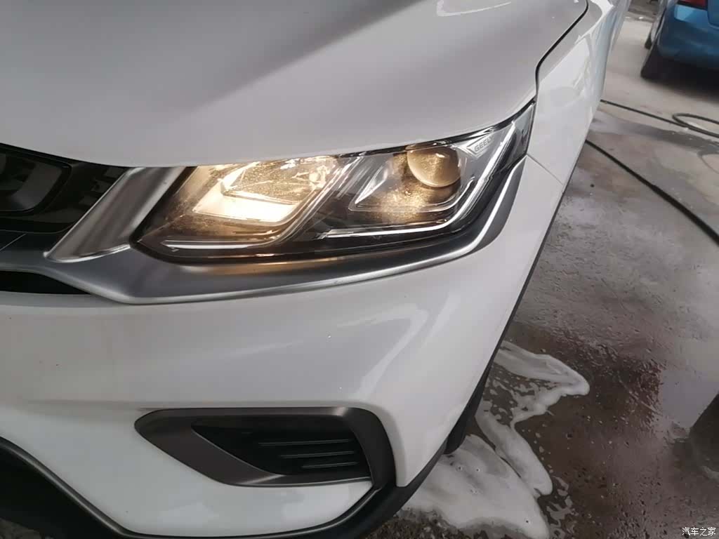 Geely Coolray, 2021 24