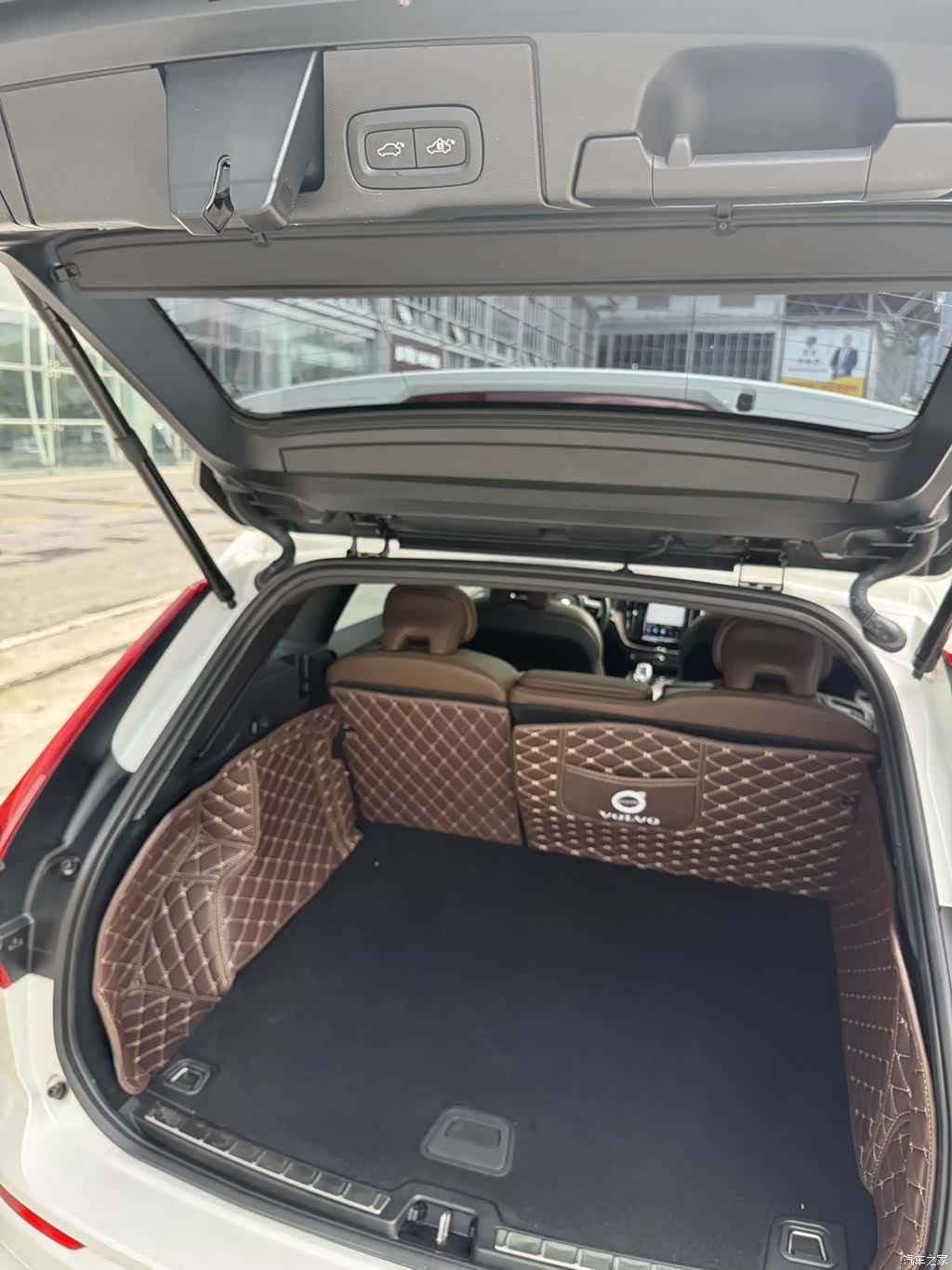 Volvo XC60, 2022 10