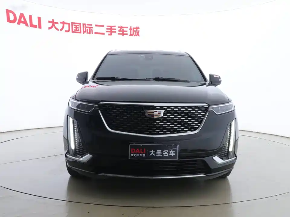 Cadillac XT6