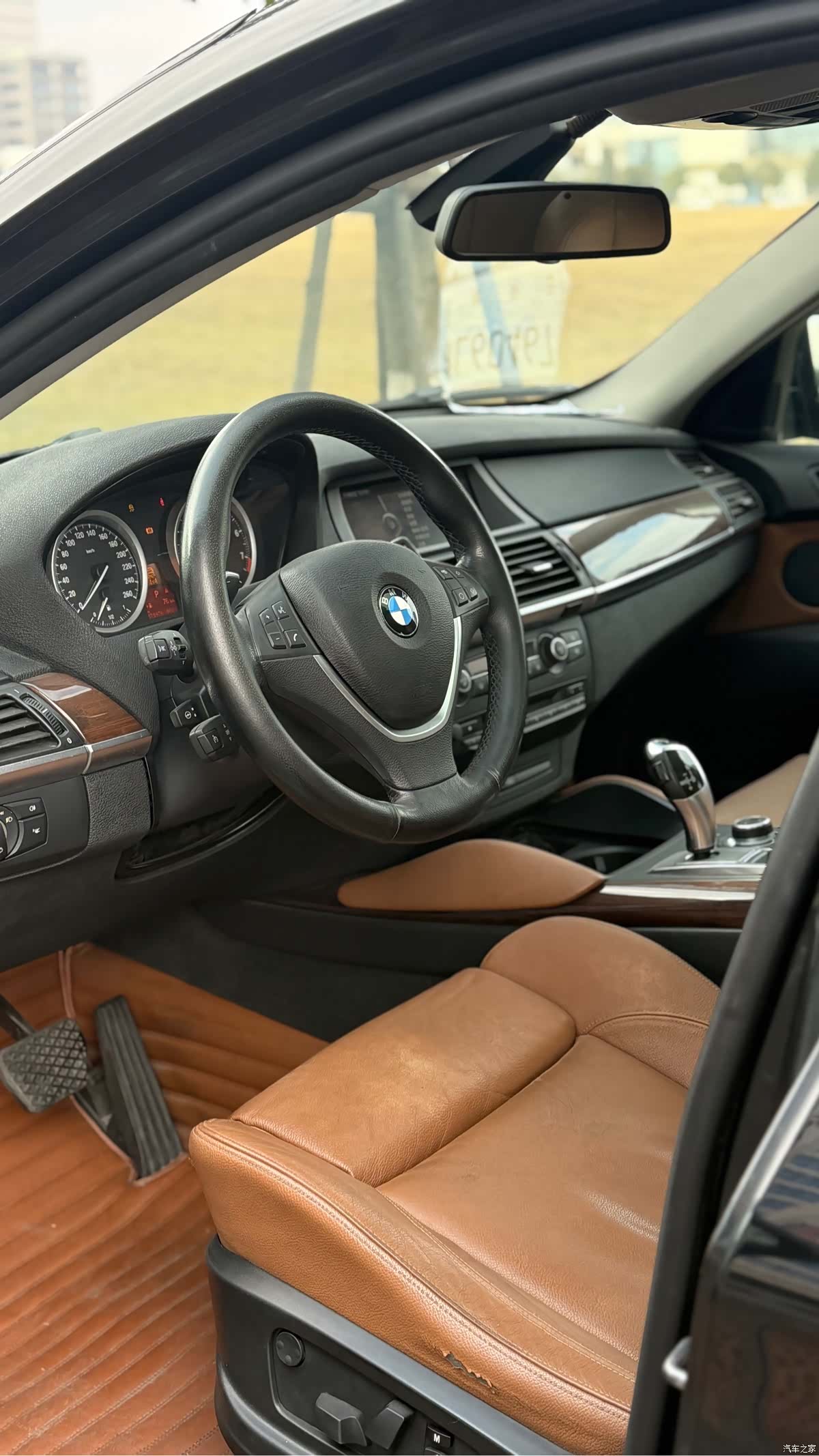 BMW X6, 2012 11
