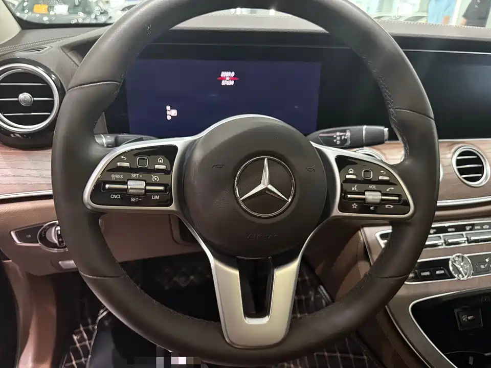 Mercedes-Benz E-class Mercedes-Benz E-class