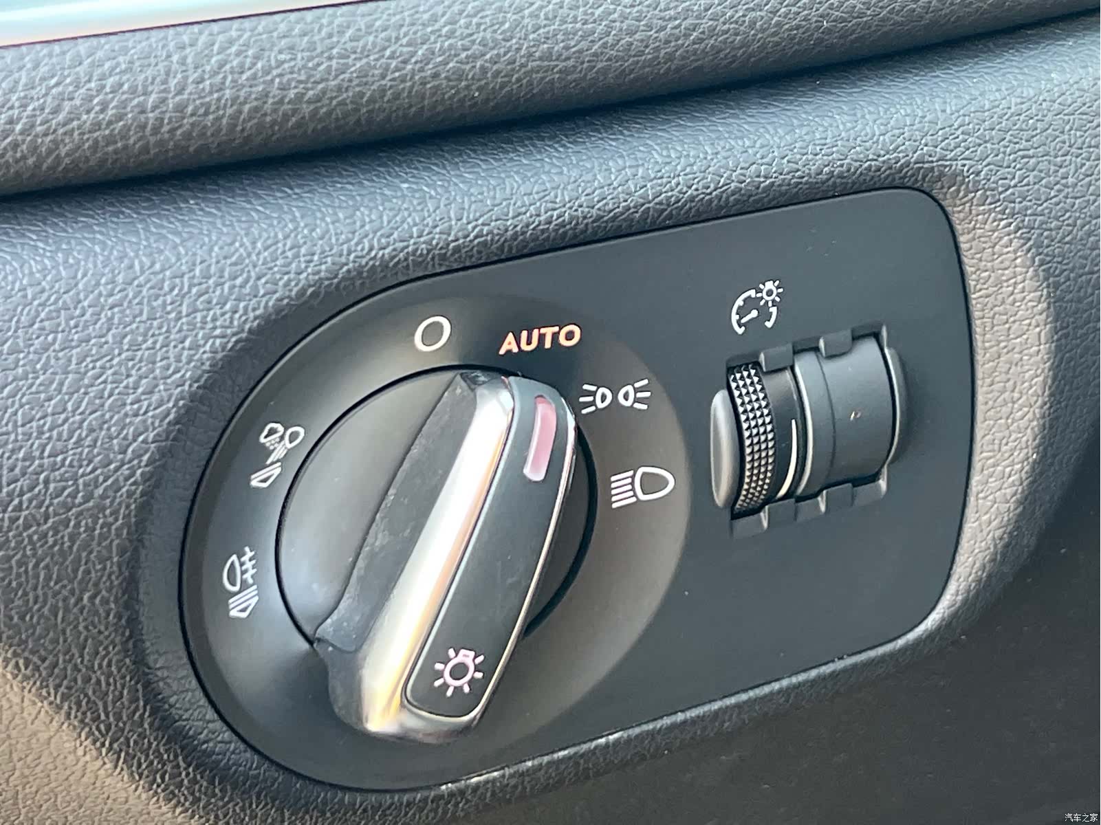 Audi Q3, 2018 7