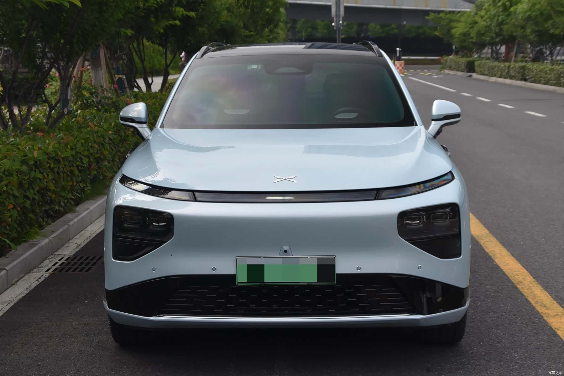 Xpeng G9, 2023 4