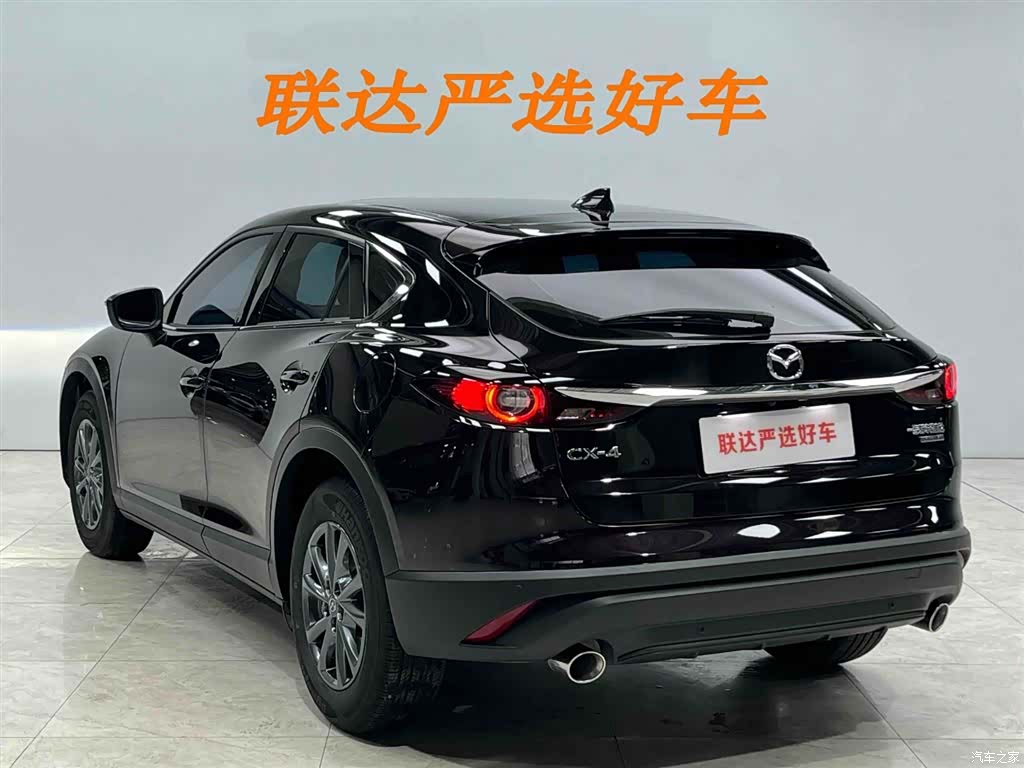 Mazda CX-4, 2023 22