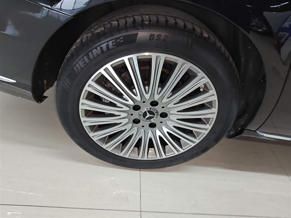 Mercedes-Benz E-class Mercedes-Benz E-class