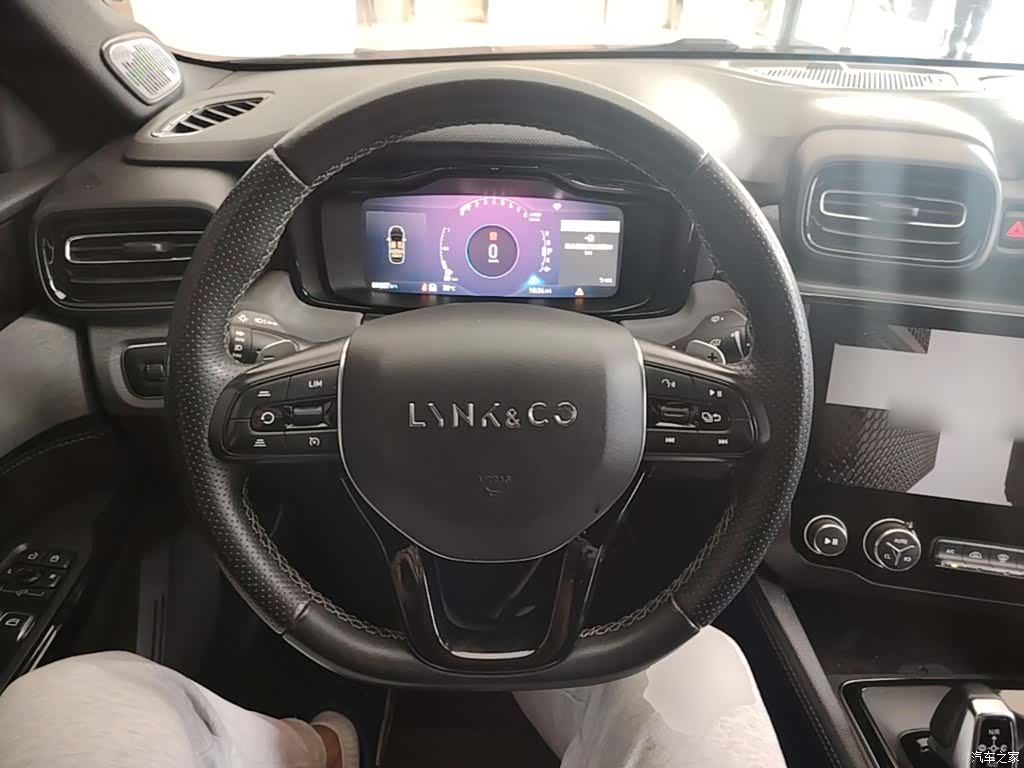 Lynk & Co 02, 2021 11