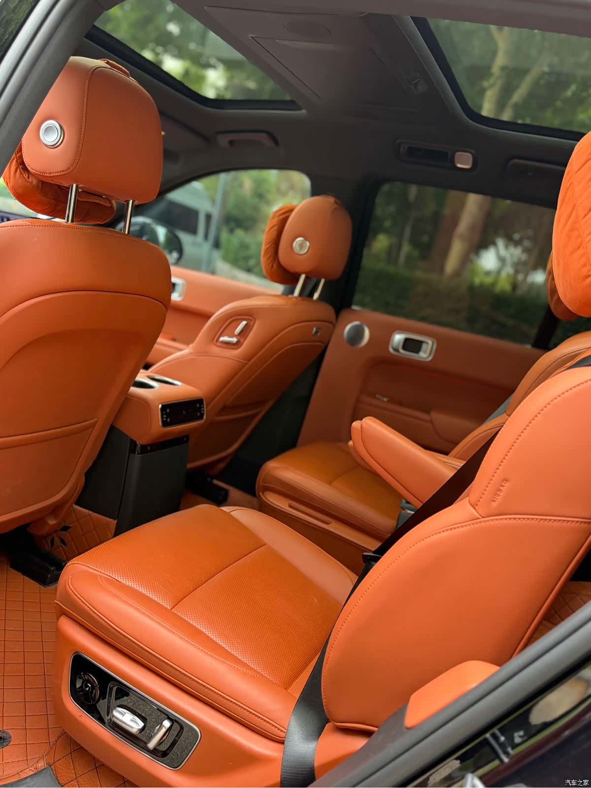 Li Auto L8, 2025 все фото