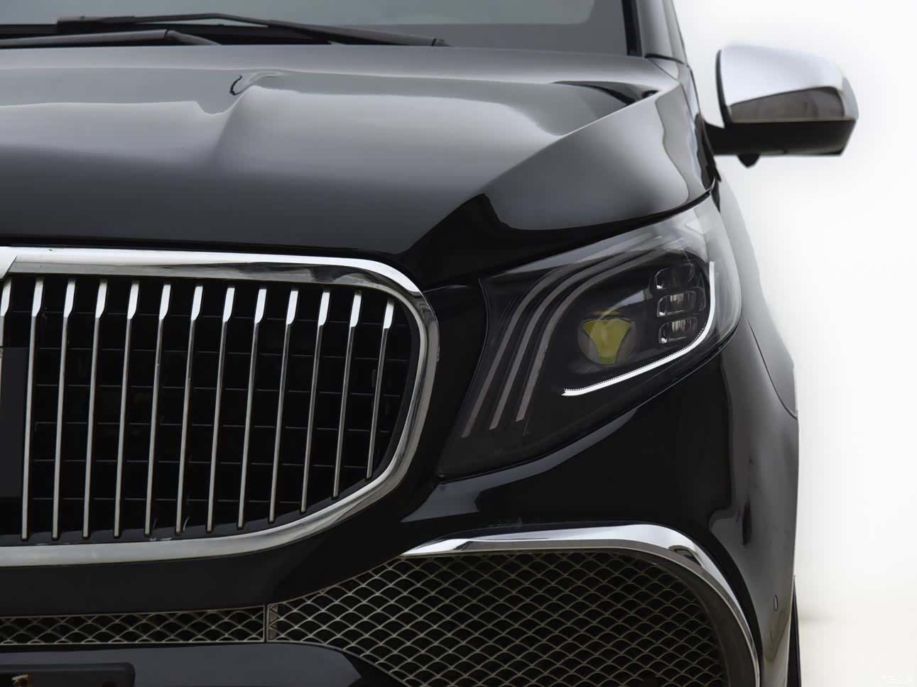 Mercedes-Benz 7, 2022 16