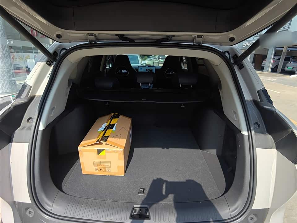 BYD Sea Lion 07 DM-i