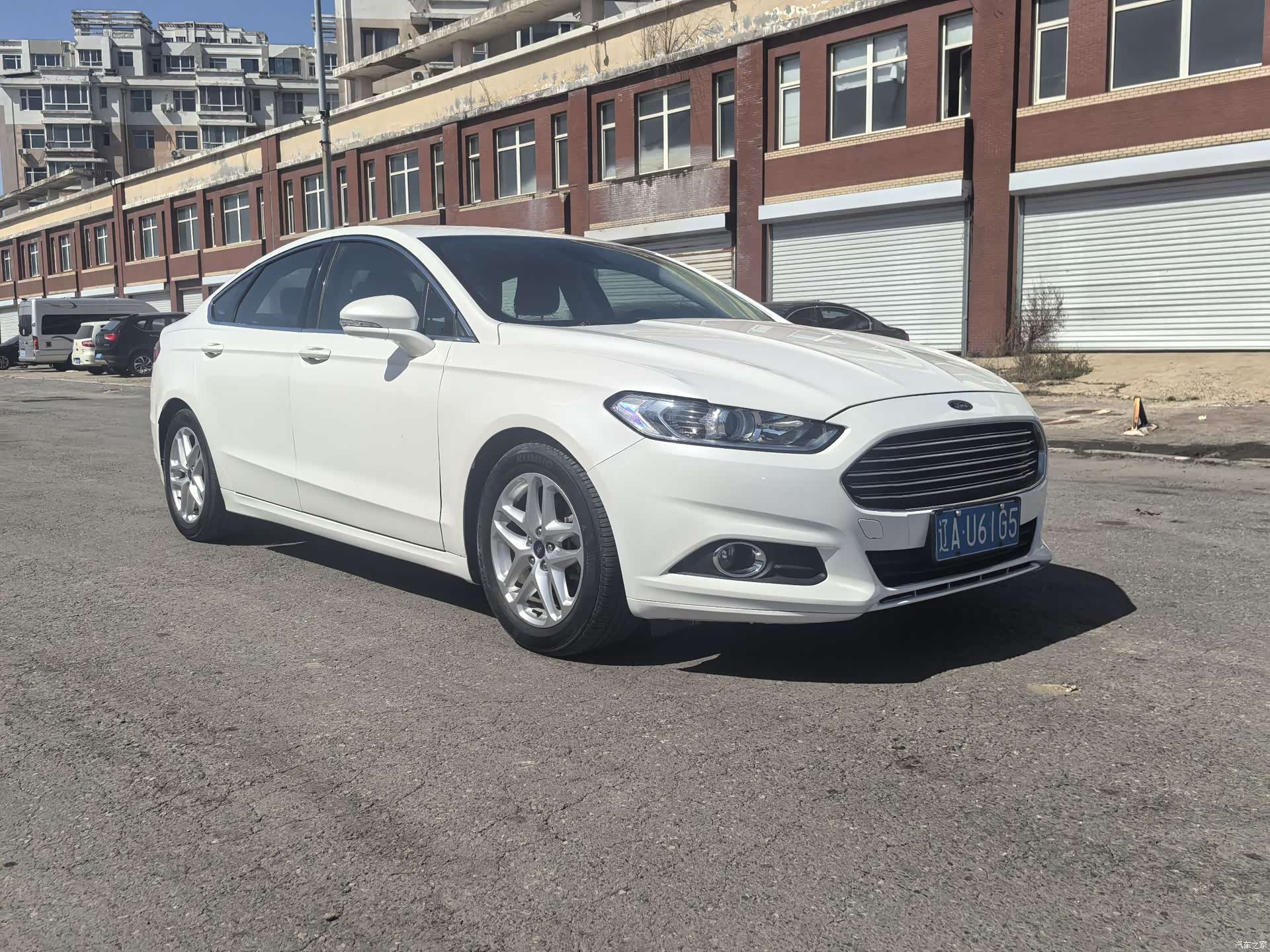 Ford Mondeo, 2015 3