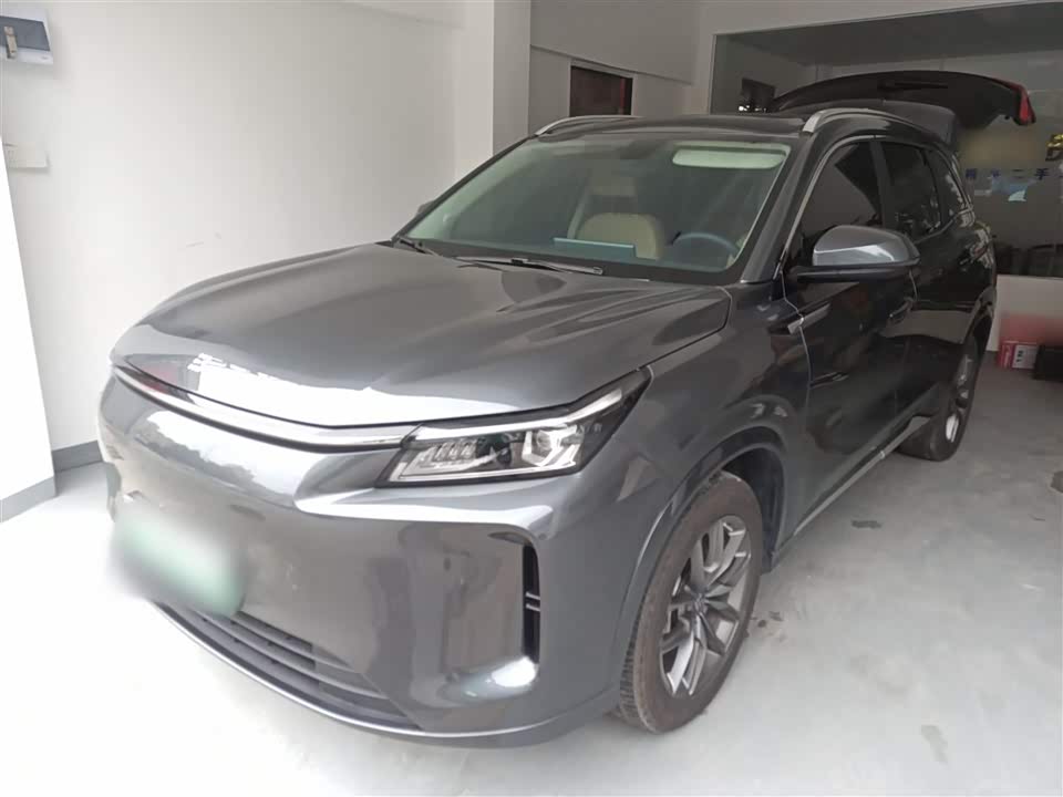 Landwind E5 PLUS