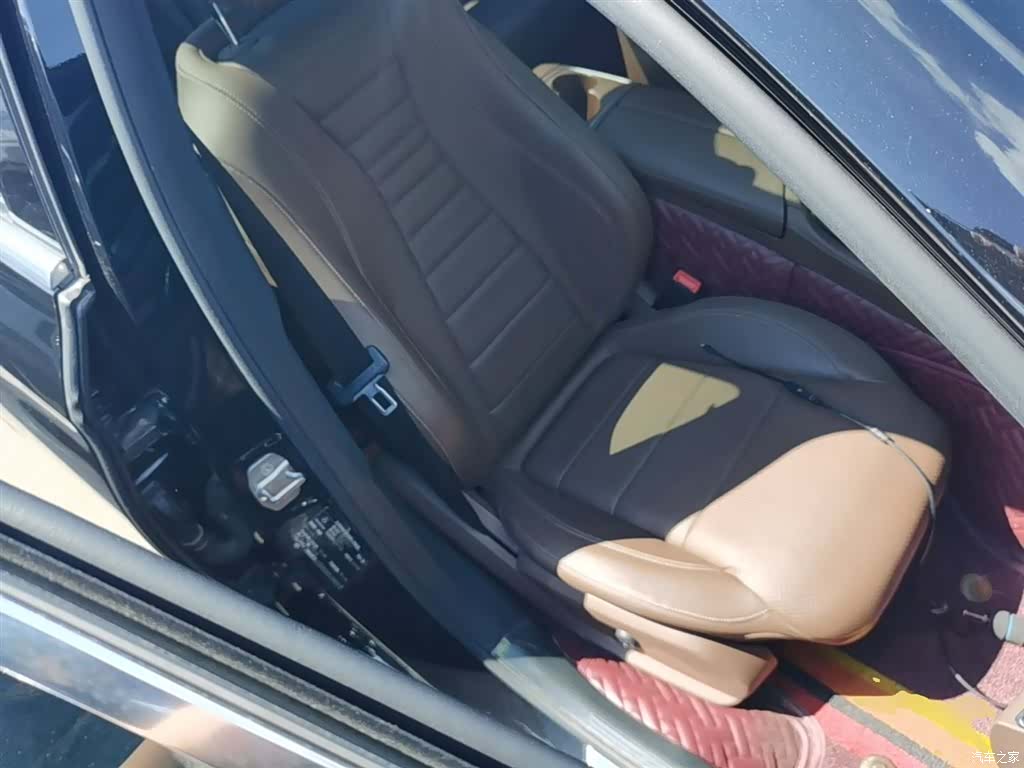 Mercedes-Benz E-Class, 2019 25