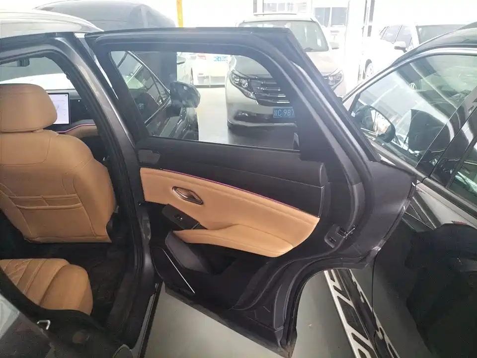 BYD Song L DM-i