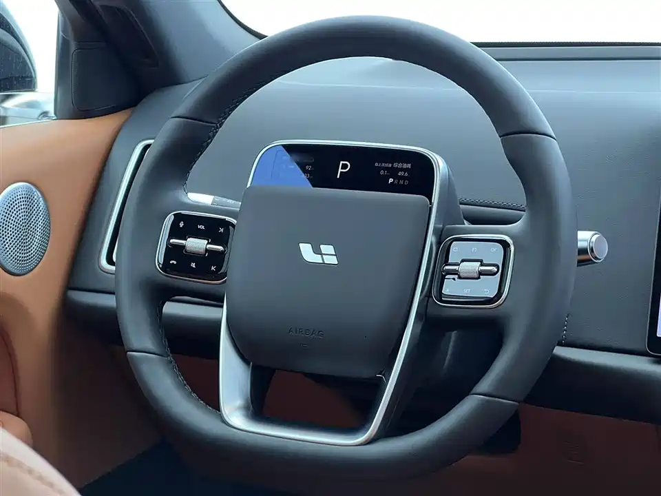 Li Auto Ideal L6