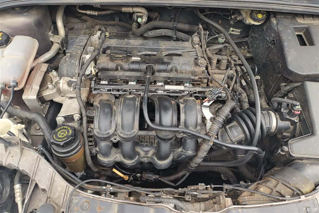 Ford Focus, 2015 10
