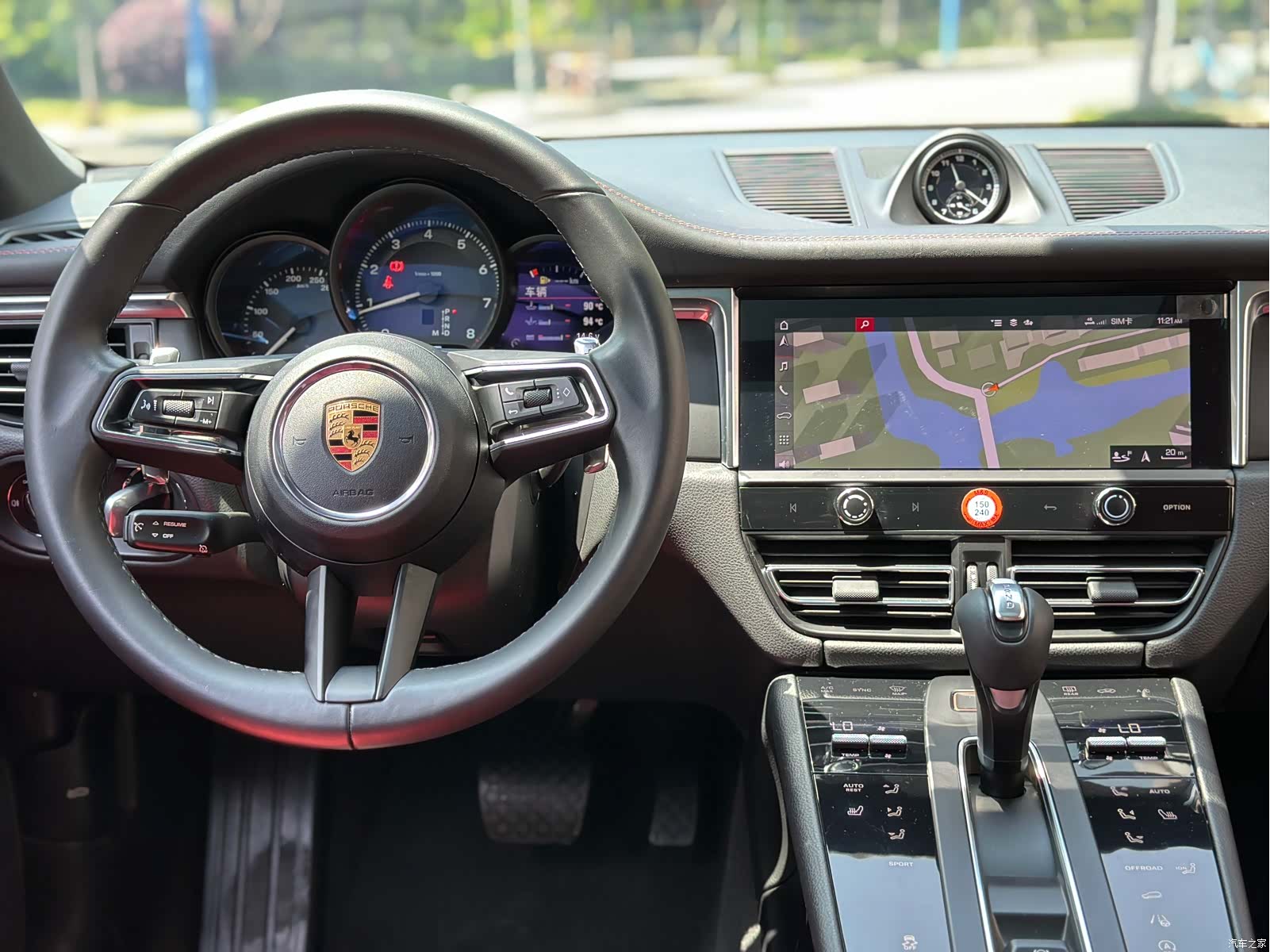 Porsche Macan, 2022 7
