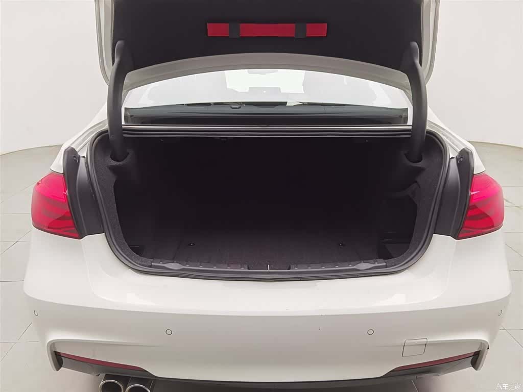 BMW 3 Series, 2018 16