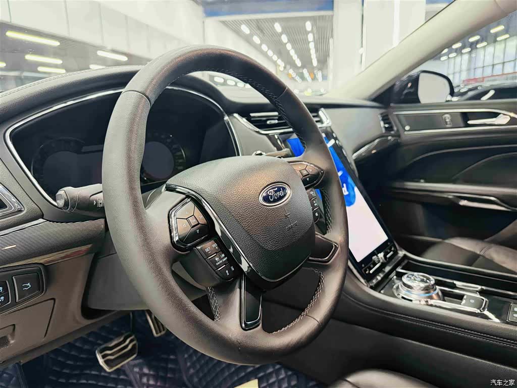 Ford Taurus, 2020 13