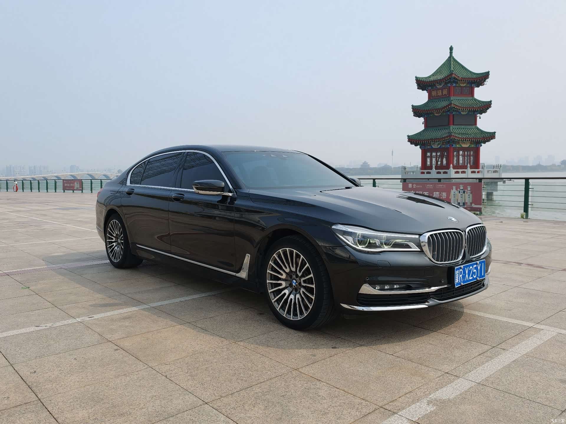 BMW 7 Series, 2017 8