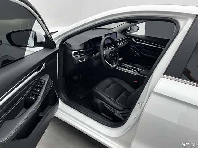 Geely Emgrand, 2023 9