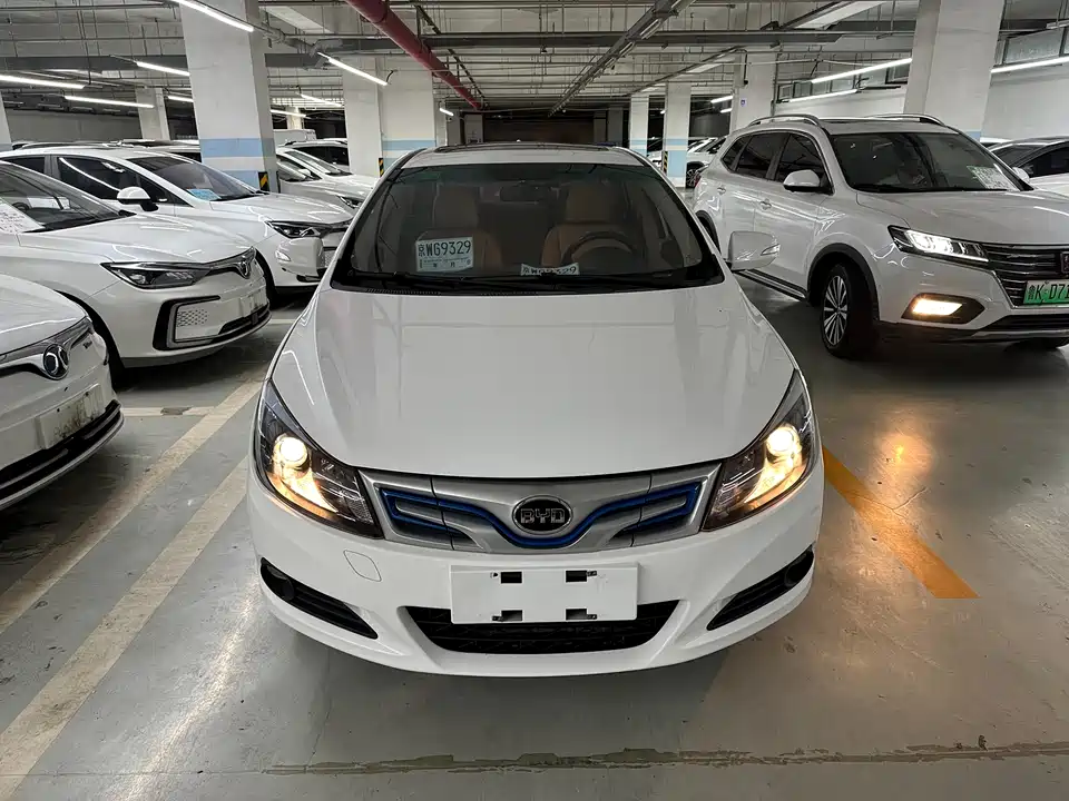 BYD e5 BYD e5
