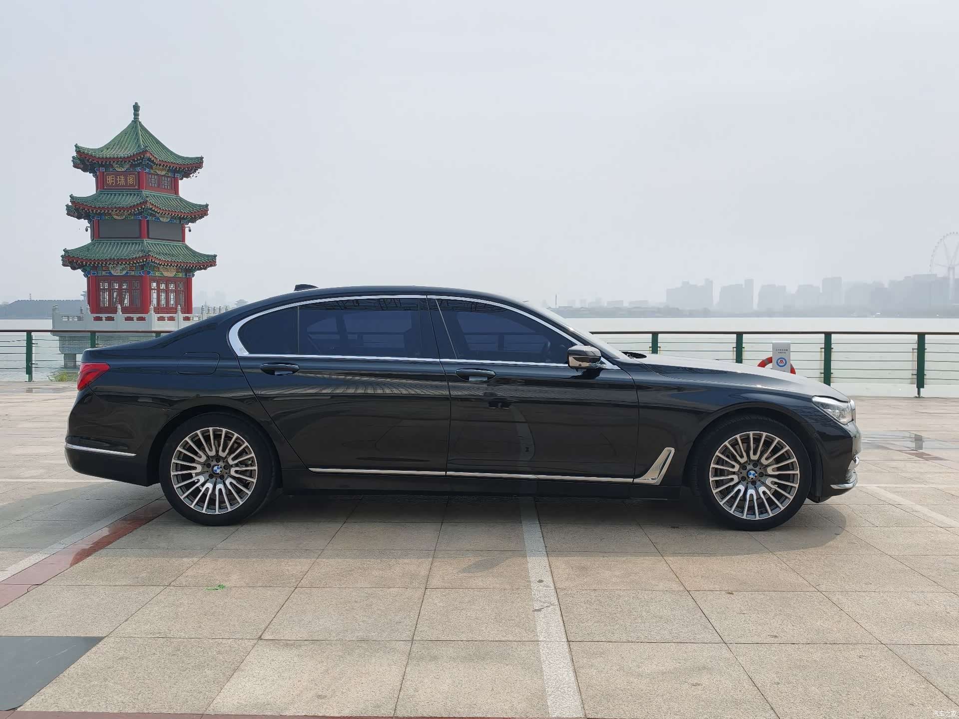 BMW 7 Series, 2017 7