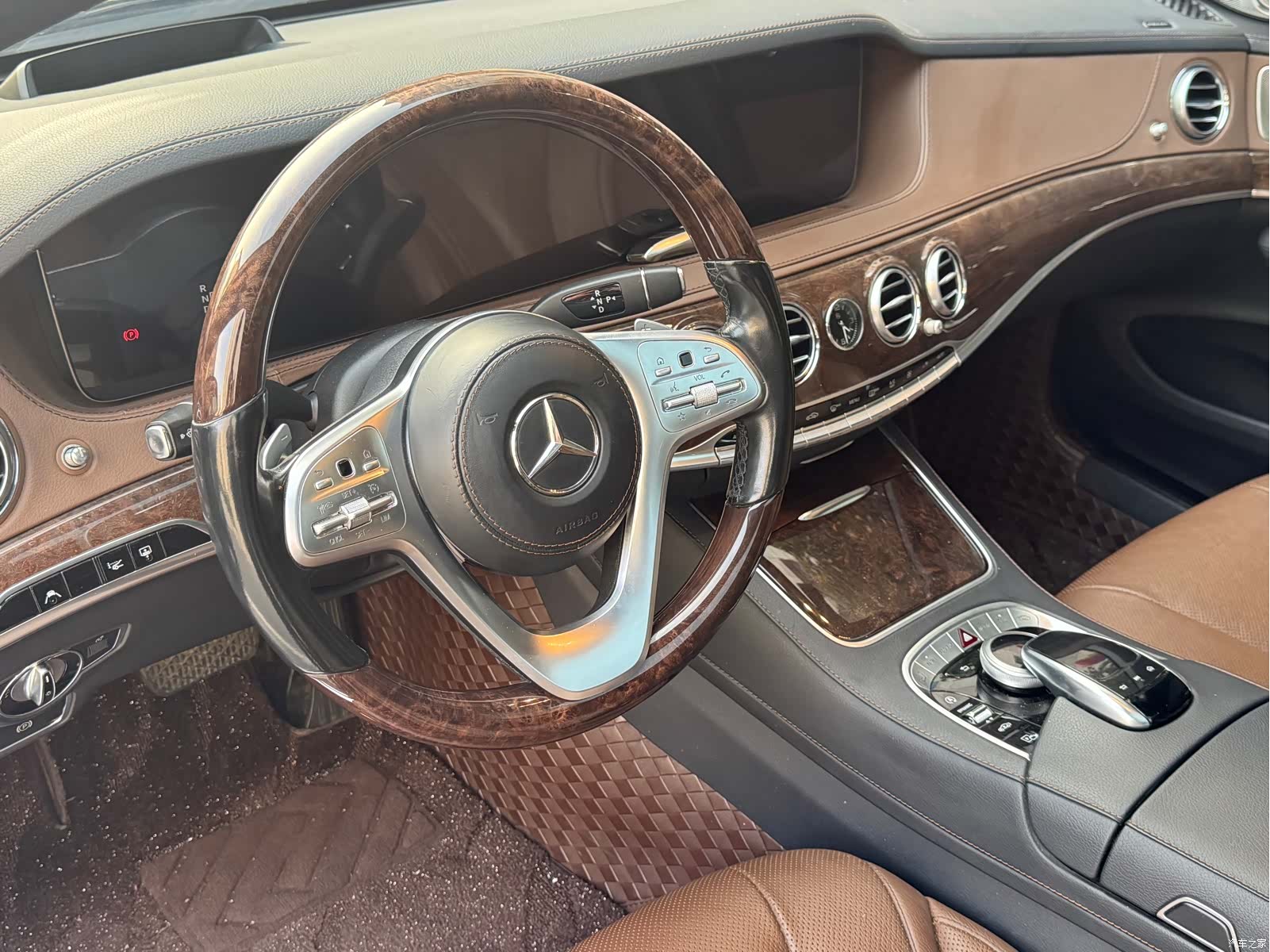 Mercedes-Benz S-Class, 2018 10