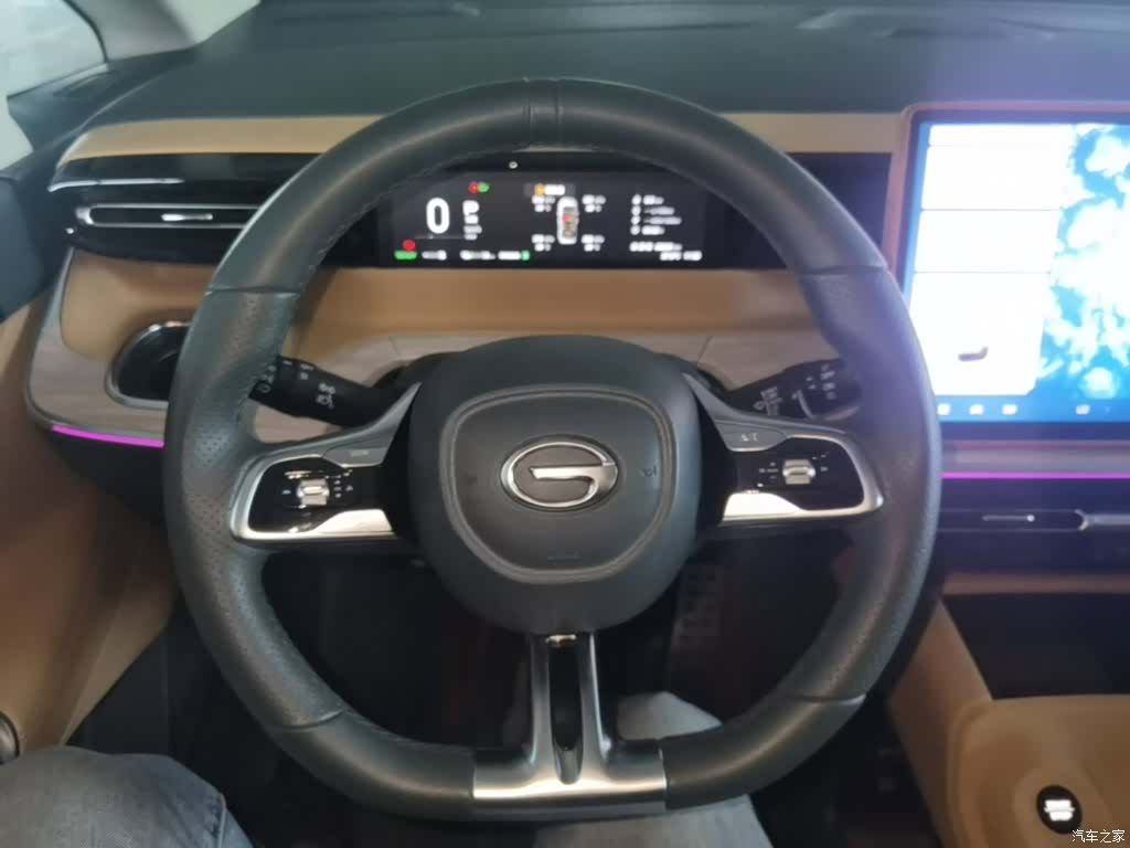 Trumpchi E8, 2024 3