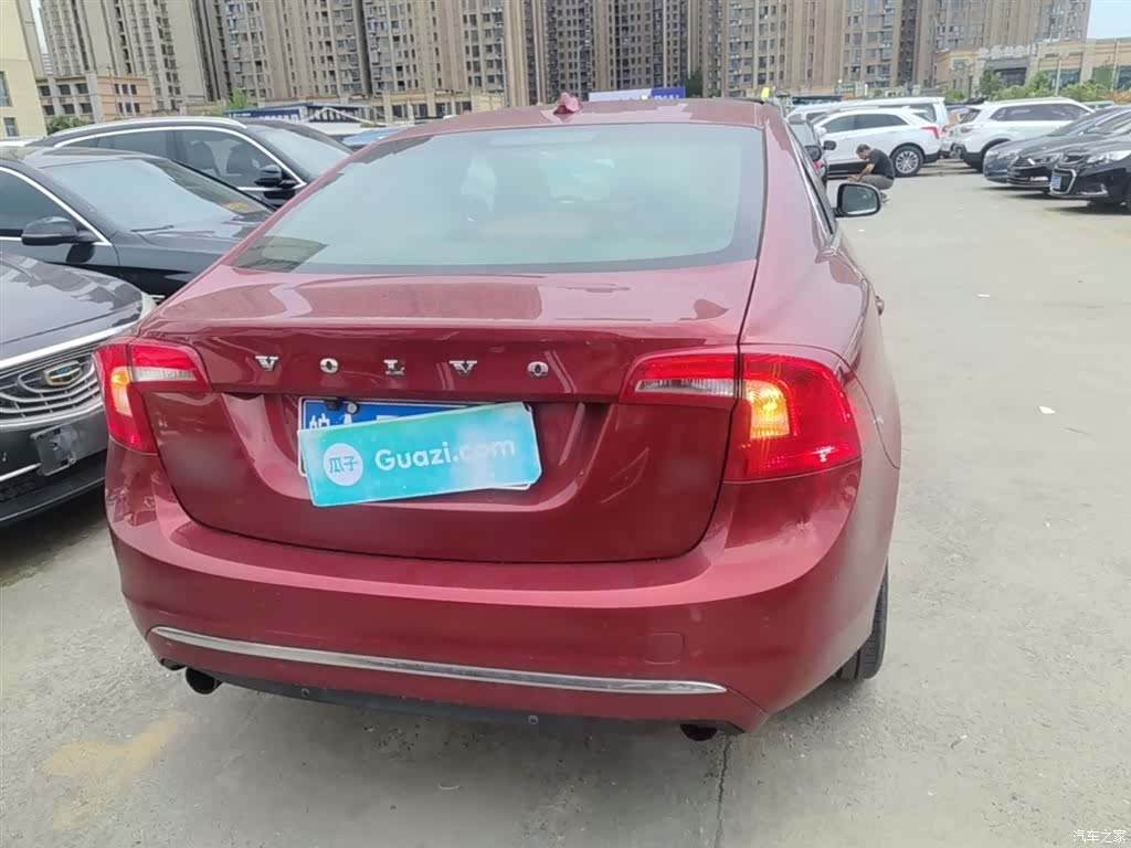Volvo S60, 2015 6