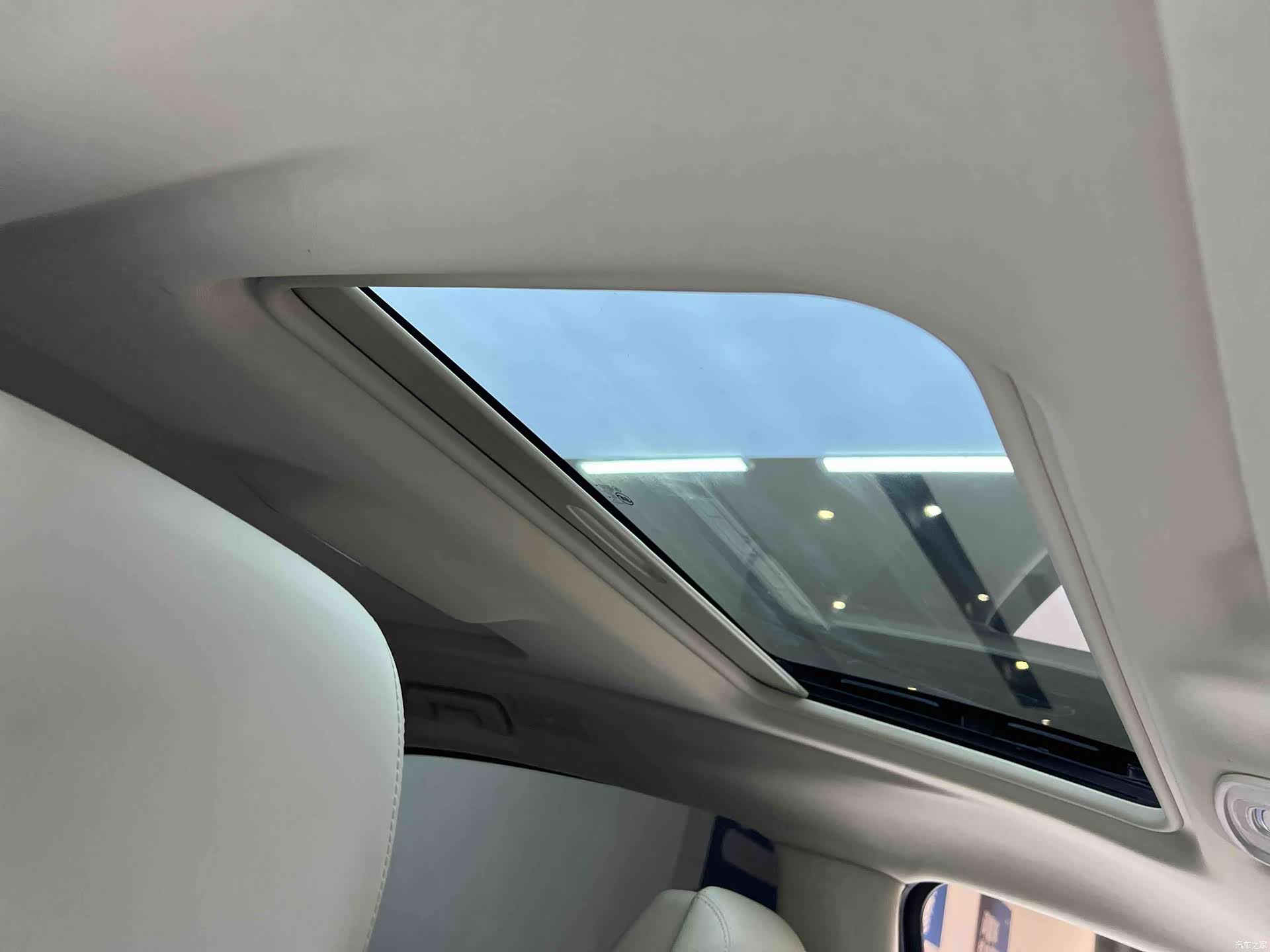 Buick GL8, 2023 22