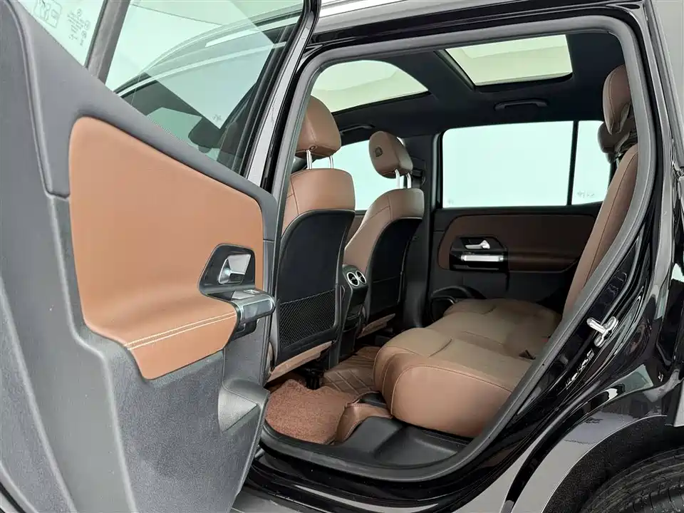 Mercedes-Benz GLB Mercedes-Benz GLB