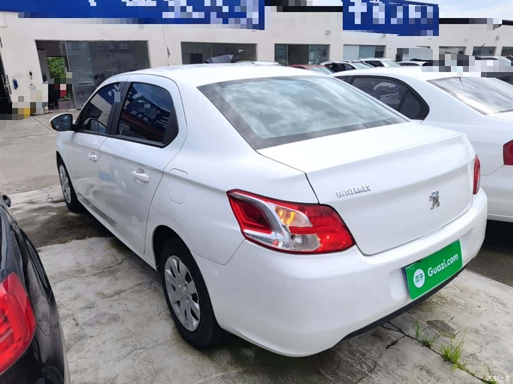 Peugeot 301, 2016 все фото