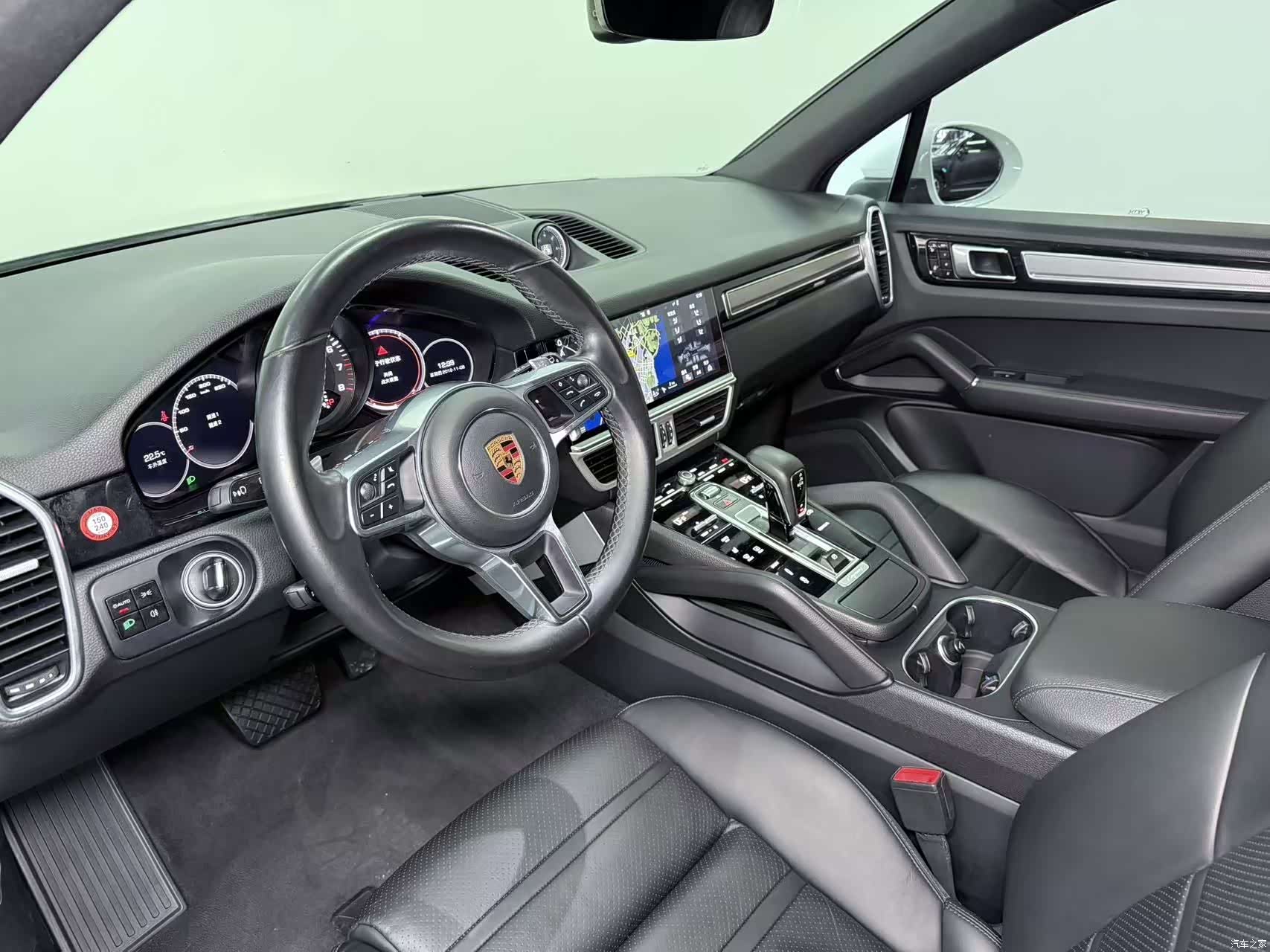 Porsche Cayenne, 2018 8
