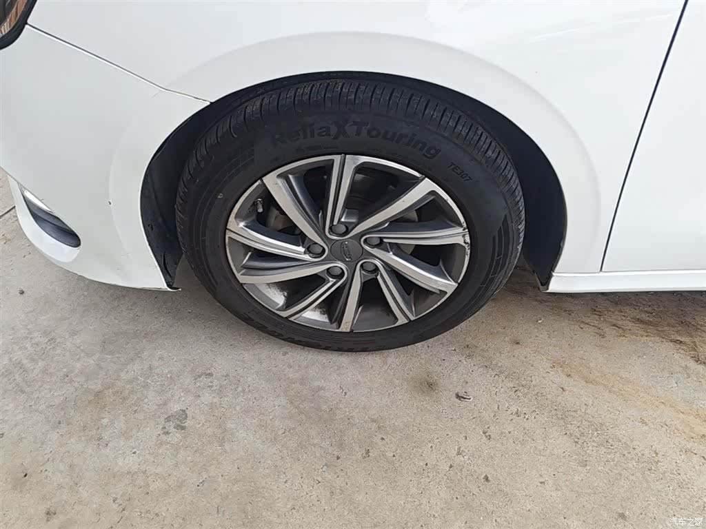Geely Binray, 2020 22