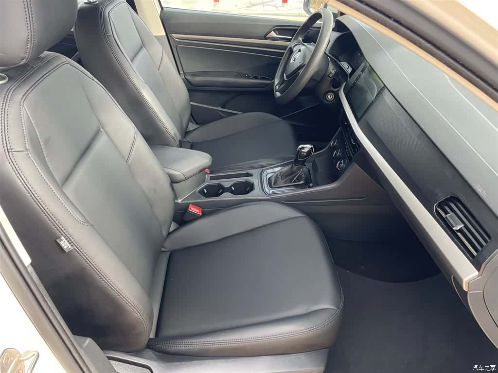 Volkswagen Lavida, 2020 все фото