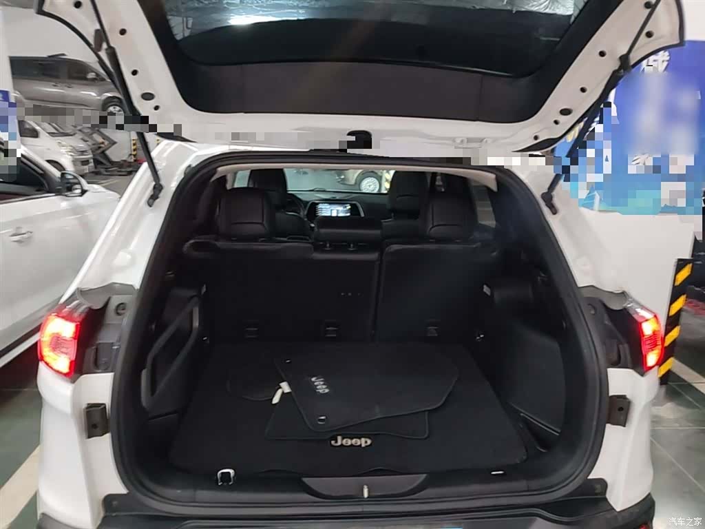 Jeep Cherokee, 2016 19