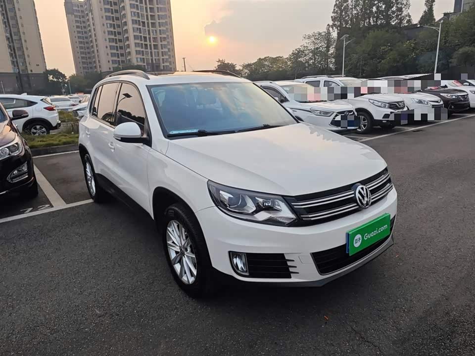 Volkswagen Tiguan