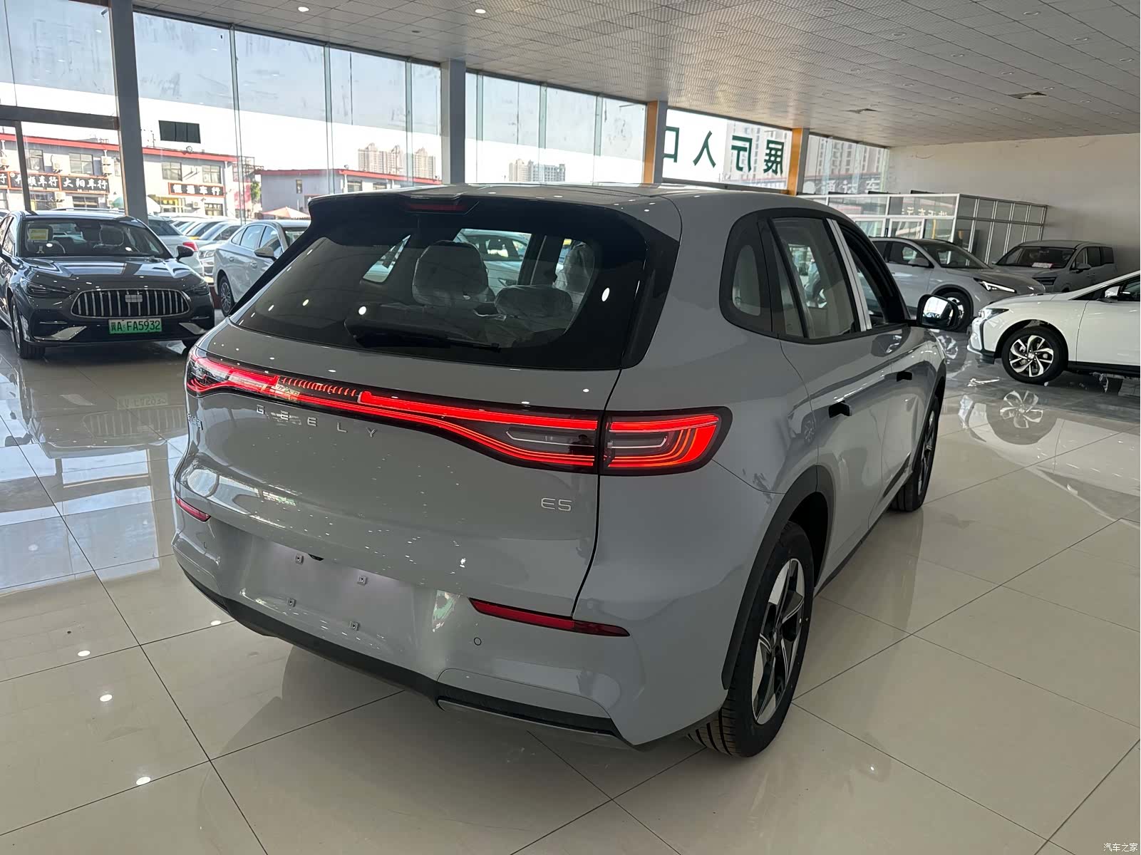 Geely Galaxy E5, 2026 9