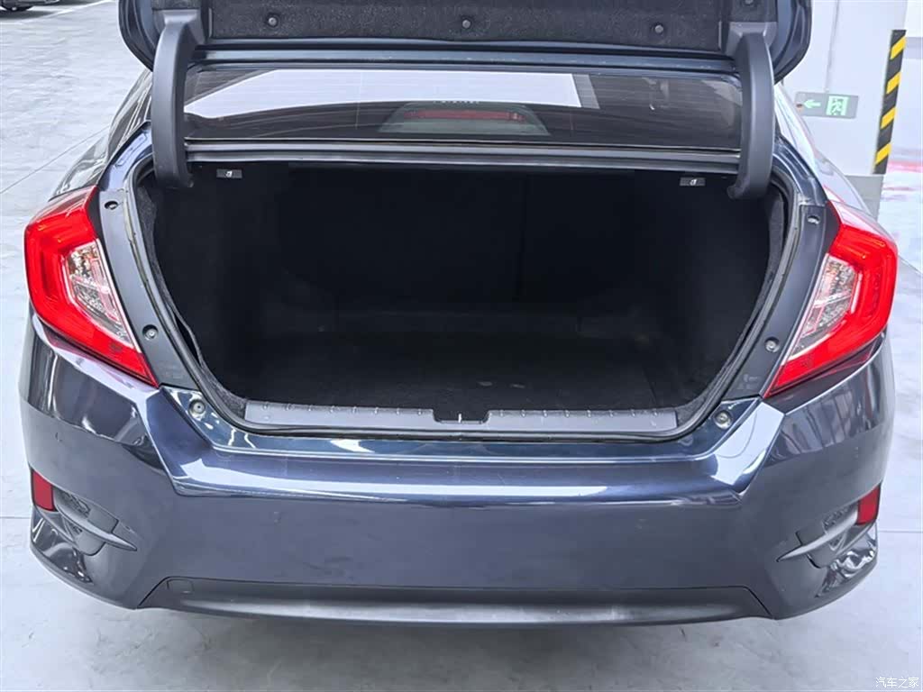 Honda Civic, 2020 16