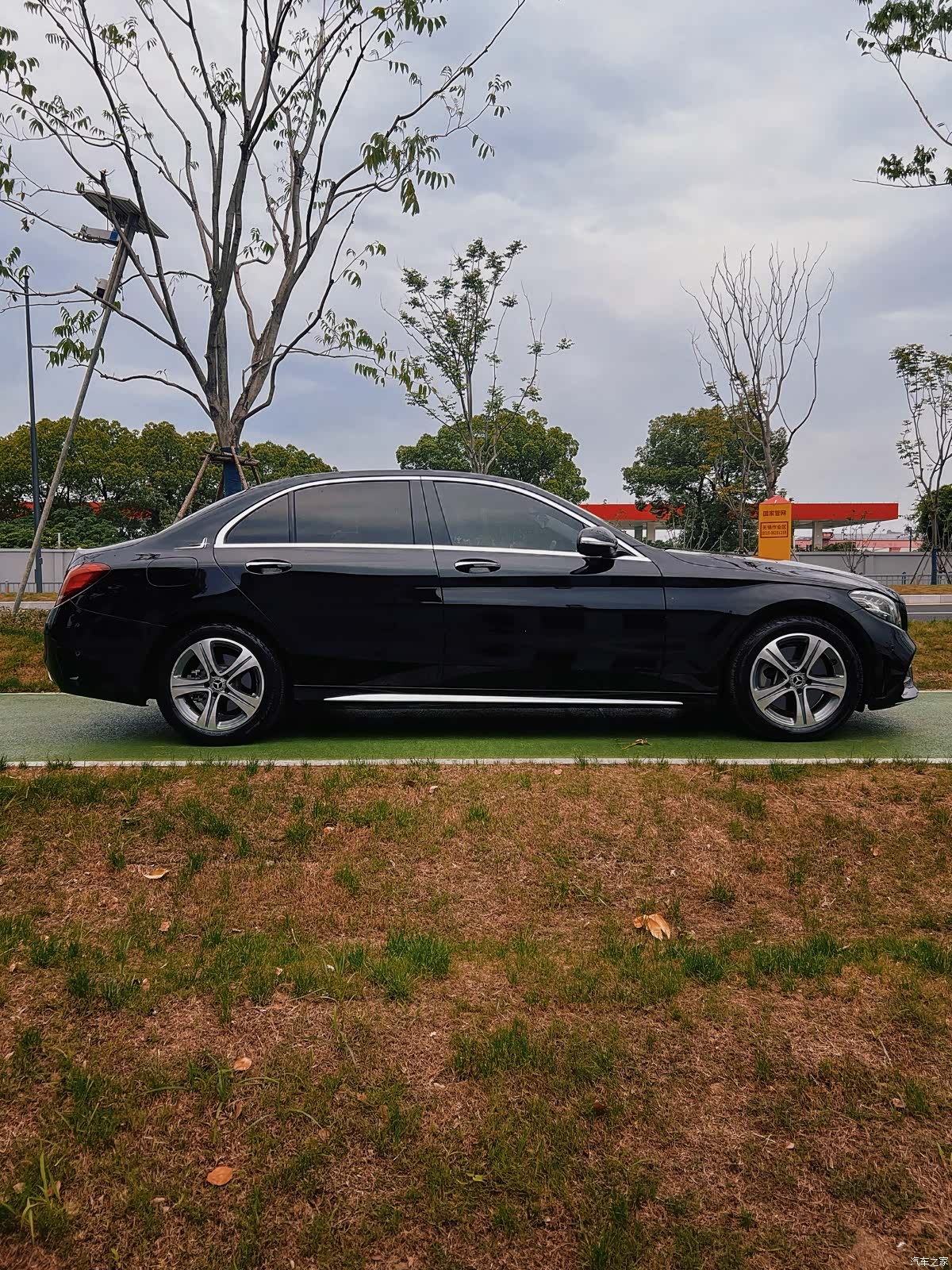 Mercedes-Benz C-Class, 2019 3