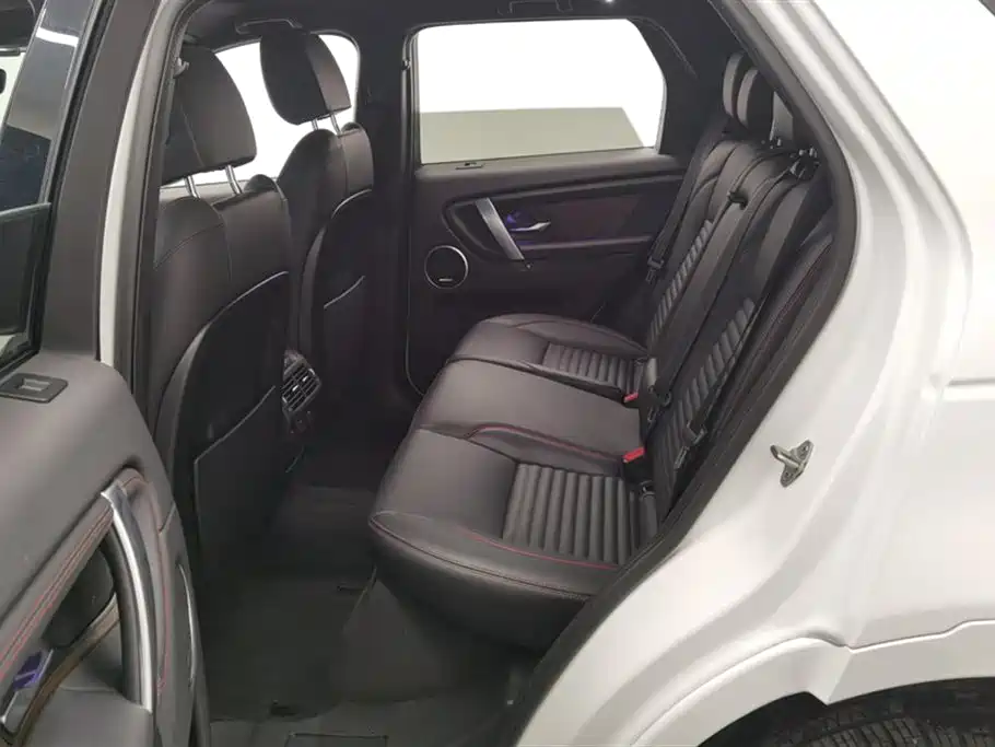 Land Rover Discover sports