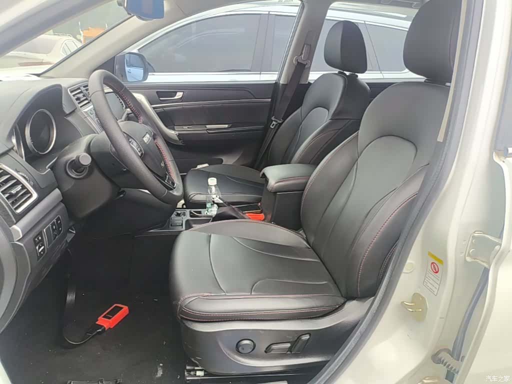 Haval M6, 2017 15