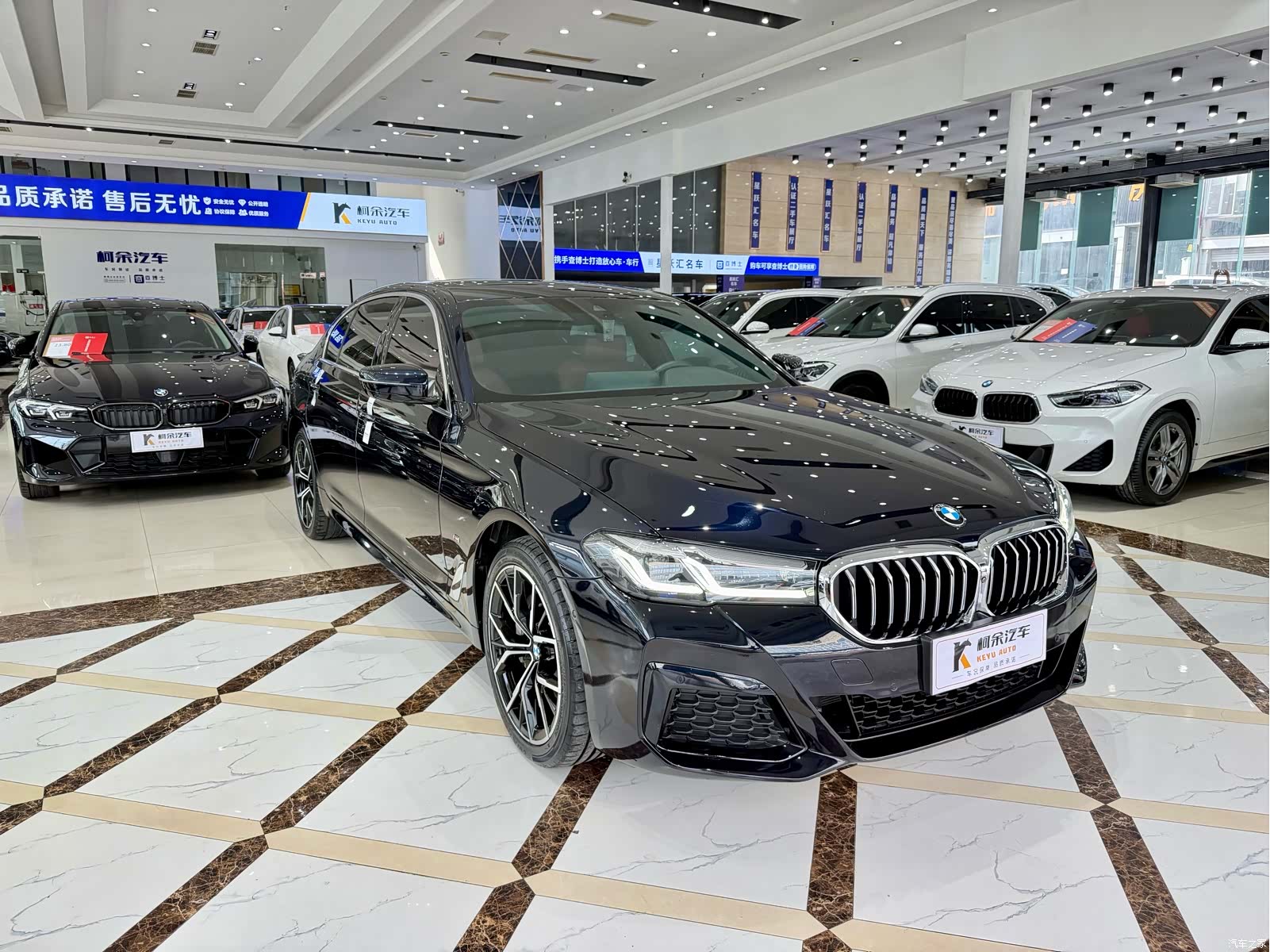 BMW 5 Series, 2022 4