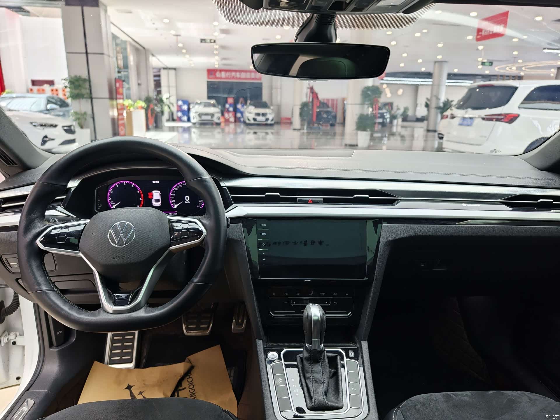 Volkswagen CC, 2022 7