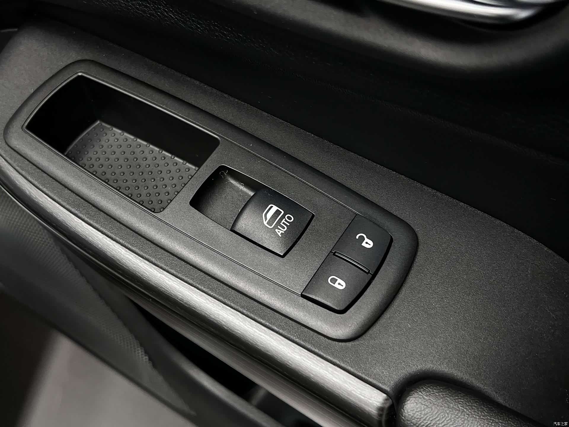 Jeep Cherokee, 2018 29