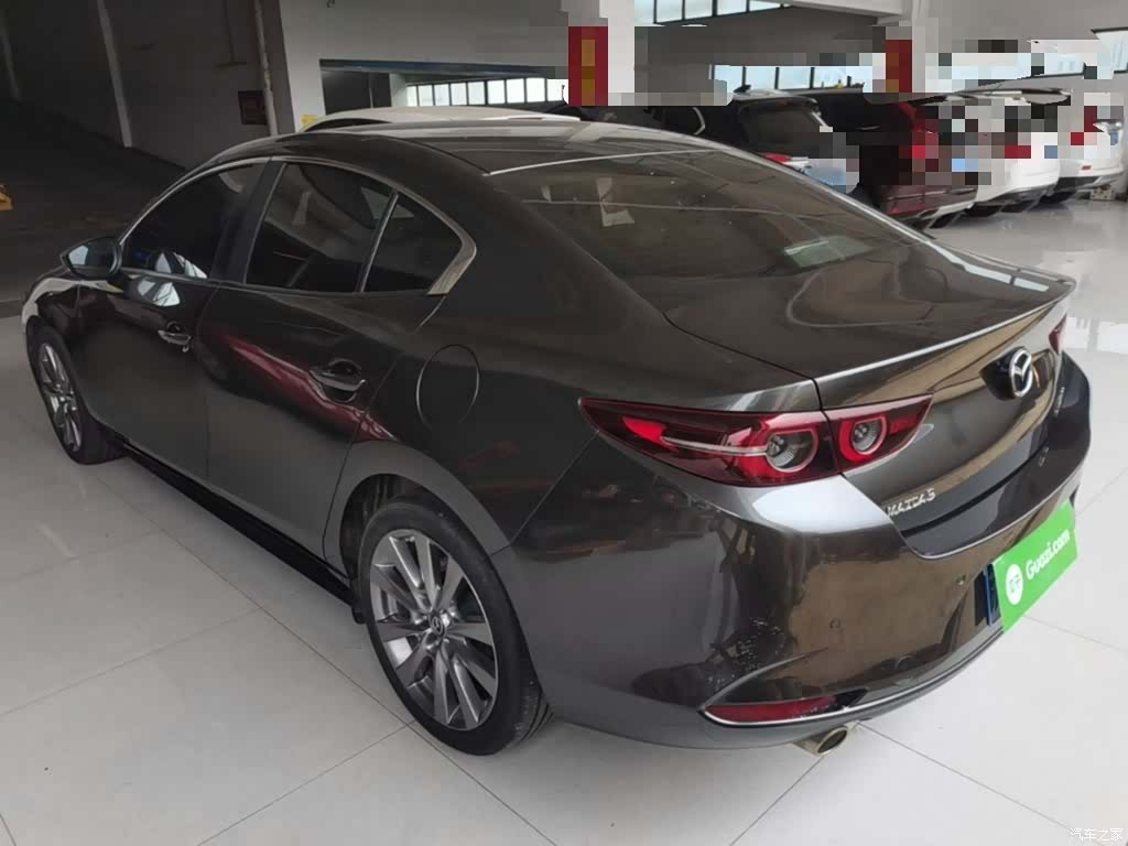 Mazda Mazda3, 2023 все фото