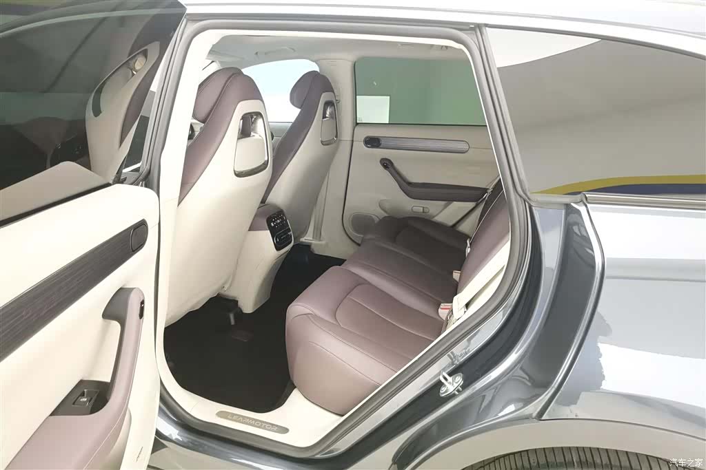 Leapmotor C11, 2023 11