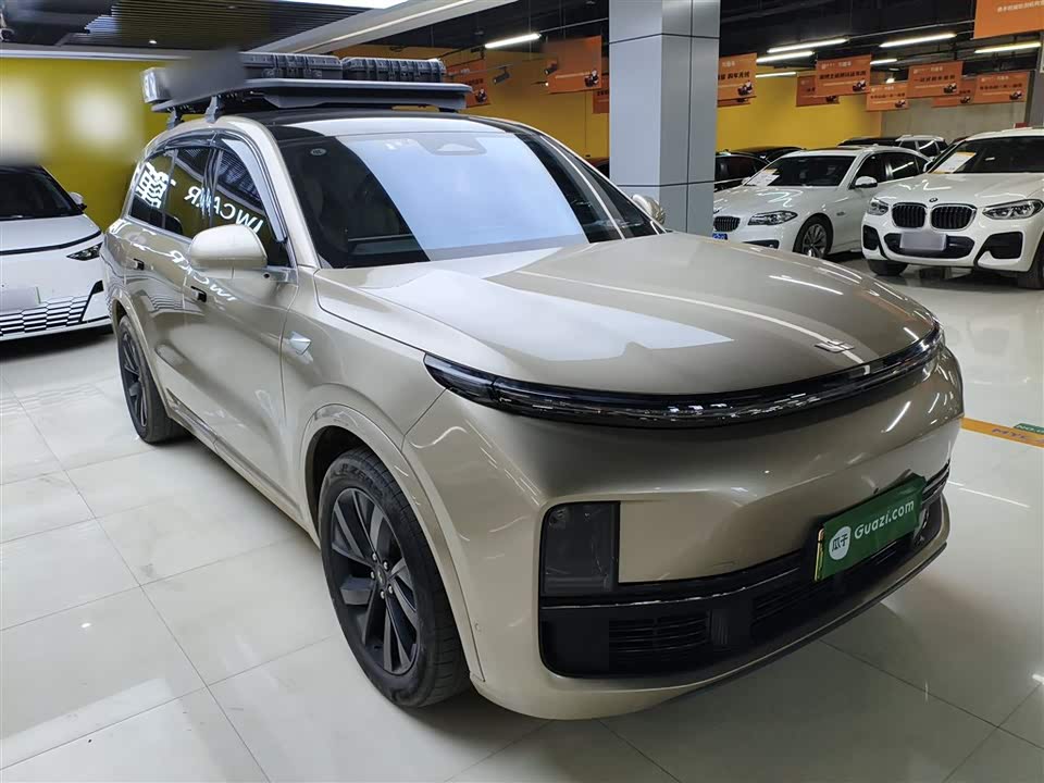 Li Auto Ideal L8