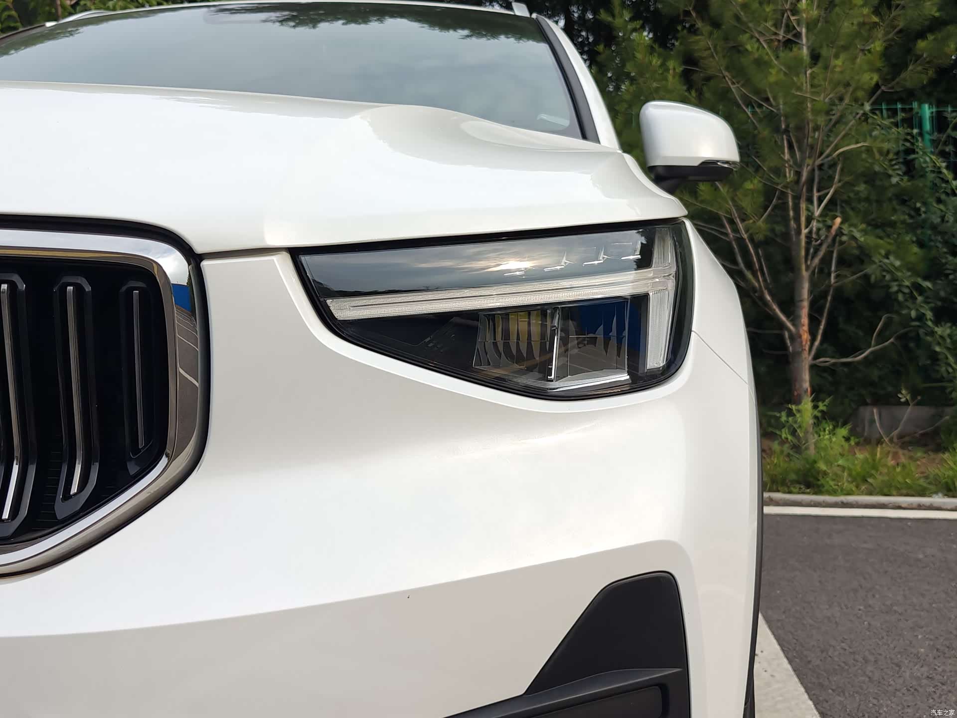 Volvo XC40, 2023 4