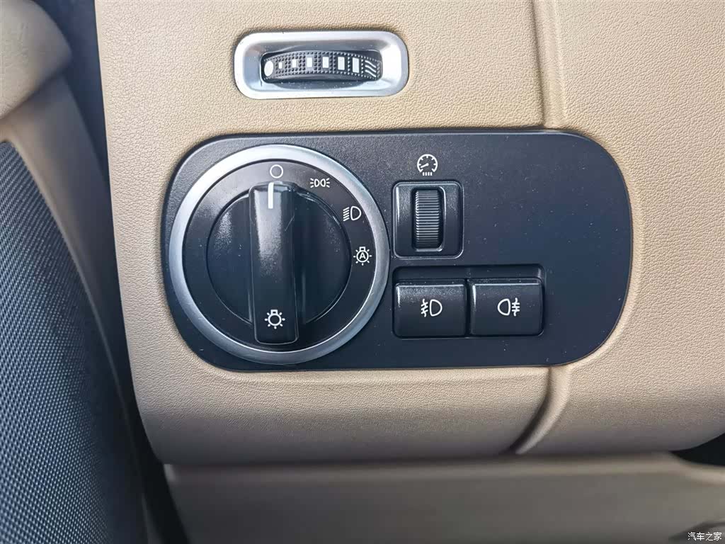 Land Rover Discovery, 2013 25